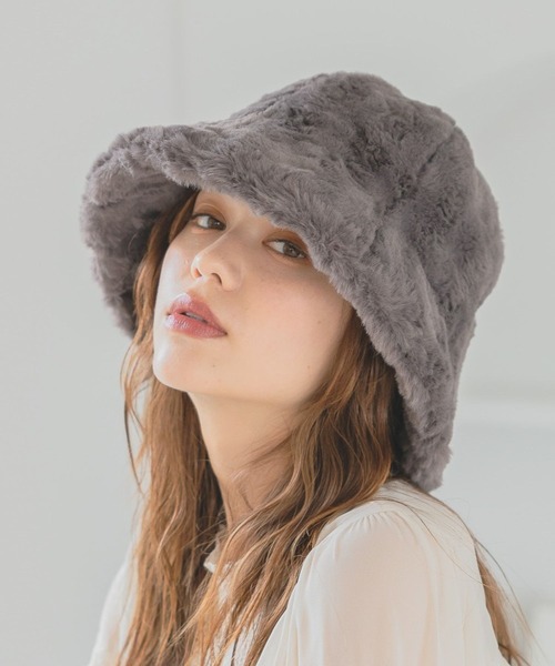 mysty woman（ミスティウーマン）の「ファーバケットハット 136172（ハット・レディース・グリーン/モカ/アイボリー/チャコールグレー・FREE）」の3枚目の写真