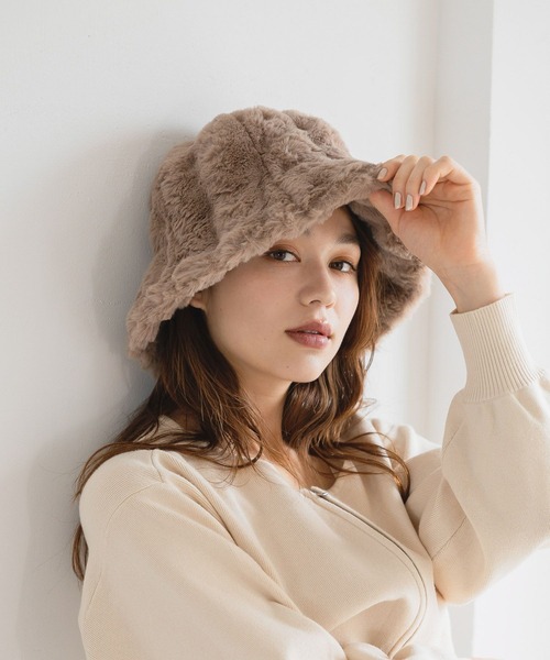 mysty woman（ミスティウーマン）の「ファーバケットハット 136172（ハット・レディース・グリーン/モカ/アイボリー/チャコールグレー・FREE）」の4枚目の写真