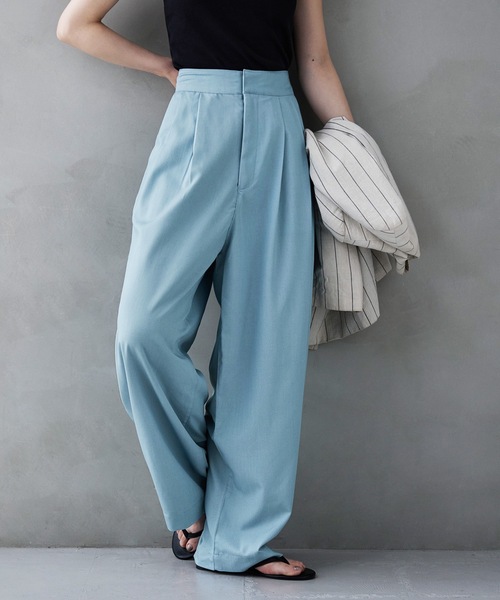 シャンブレーデニムライクタックワイドパンツ（スラックス）｜etoll.（エトル）