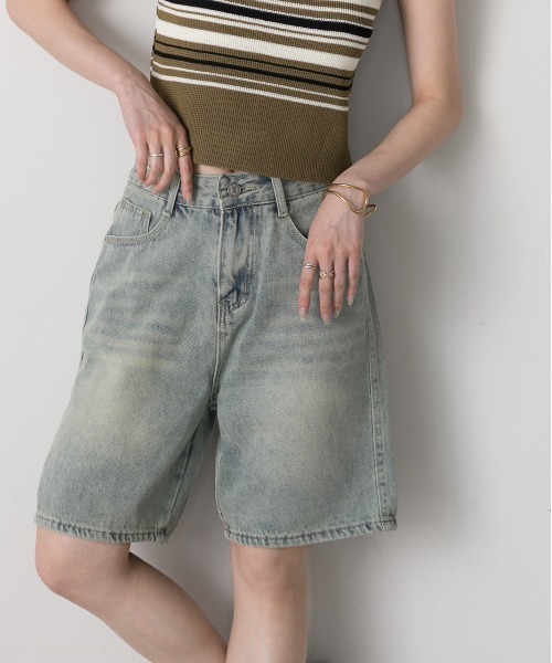 ad thie（アドティエ）の「ゆったりシルエット ハーフデニムパンツ（デニムパンツ・レディース・ライトブルー/ブルー・FREE）」の7枚目の写真