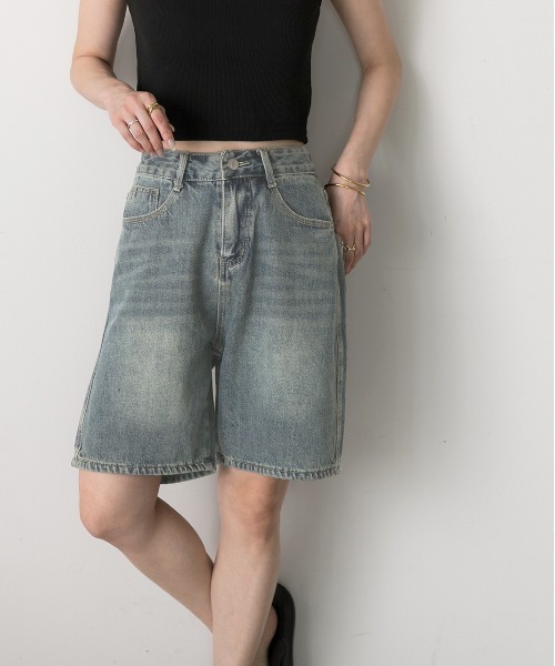 ad thie（アドティエ）の「ゆったりシルエット ハーフデニムパンツ（デニムパンツ・レディース・ライトブルー/ブルー・FREE）」の21枚目の写真