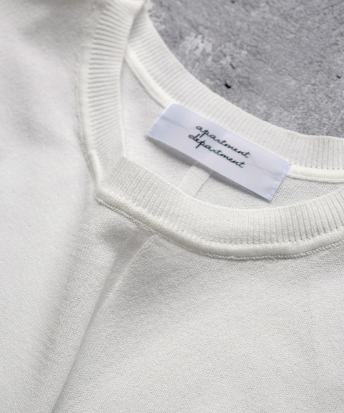 apartment department(アパートメントデパートメント)の「レーヨンナイロン ニットソー(Tシャツ/カットソー・レディース・グレイッシュベージュ/ブラック/オフホワイト・M)」の11枚目の写真