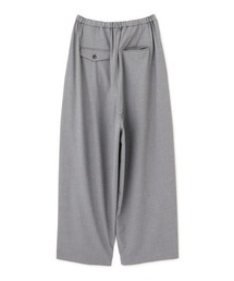 ETRE TOKYO（エトレトウキョウ）の「ピンタックイージーパンツ