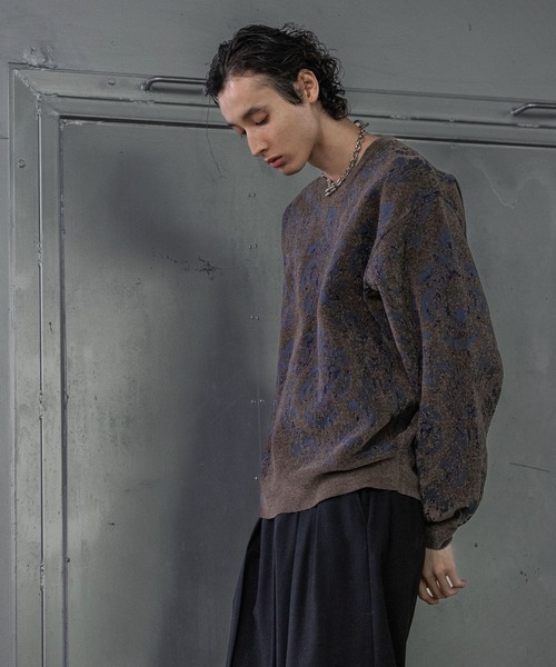 HARE（ハレ）の「ダマスクガラモールニットプルオーバー(HARE)（ニット/セーター・メンズ・ブラウン/ブラック/グレー/ブルー/レッド・SMALL/MEDIUM）」の8枚目の写真