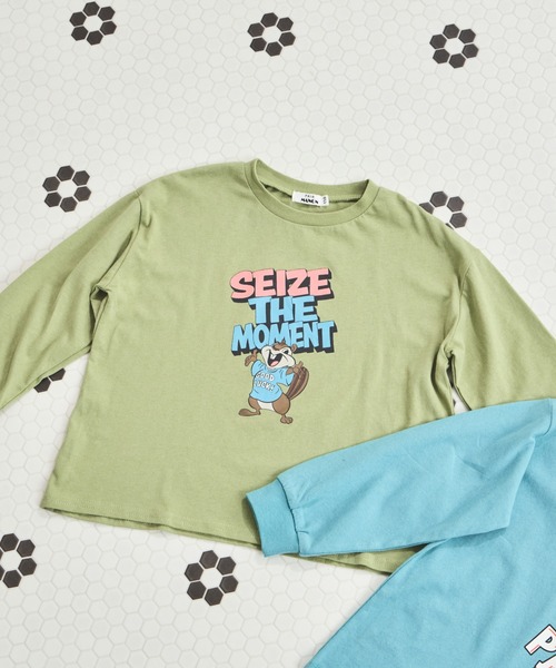 pairmanon(ペアマノン)の「【リンクコーデ】オリジナル シンプルプリント 長袖 Tシャツ(Tシャツ/カットソー・キッズ・ブラック系その他/ホワイト系その他2/ホワイト系その他4/ブラウン系その他2/ピンク系その他/ブラウン系その他/ブルー系その他2/ブラック系その他2/ブラウン系その他3/ベージュ系その他/ホワイト系その他3/ピンク系その他4/ピンク系その他2/ピンク系その他3/グリーン系その他/ブルー系その他/グリーン系その他2/ベージュ系その他2/ホワイト系その他/パープル系その他・120/90/140/100/130/150/110)」の12枚目の写真