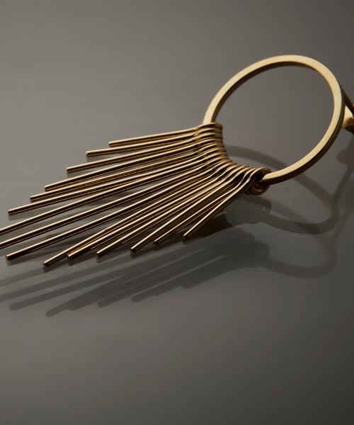 YArKA(ヤーカ)の「【YArKA/ヤーカ】arrange 15 stick earring(pierce) / 光線イメージピアス(ピアス(両耳用)・メンズ・ゴールド・FREE)」の8枚目の写真