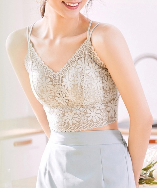 Miniministore（ミニミニストア）の「総レースキャミソールカップ付きブラトップ（インナーウェア/肌着・レディース・イエロー/グレイッシュベージュ/ブラック/ピンクベージュ/オフホワイト・L/M）」の3枚目の写真