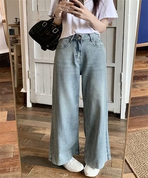 FREE STYLISTS(フリー スタイリスト)の「テンセルコットンデニムワイドパンツ(デニムパンツ・レディース・サックスブルー・S/M/L/XL/2XL)」の5枚目の写真