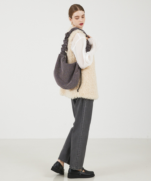 soeur（スール）の「●SOEUR/ラメニットフリルショルダー（トートバッグ・レディース・ブラック/シルバー/シャンパン・フリー）」の6枚目の写真