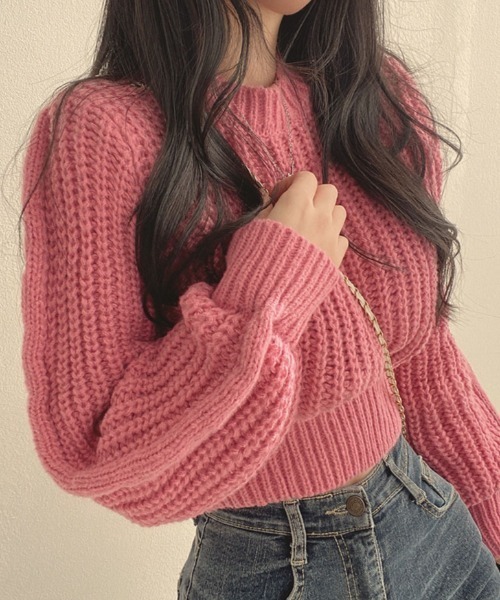 Teem Store(チームストア)の「あぜ編み ショート丈 ボリュームスリーブ ニット(ニット/セーター・レディース・ブラック/ブラウン/ピンク/アイボリー・F)」の4枚目の写真