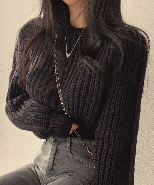 Teem Store(チームストア)の「あぜ編み ショート丈 ボリュームスリーブ ニット(ニット/セーター・レディース・ブラック/ブラウン/ピンク/アイボリー・F)」の3枚目の写真