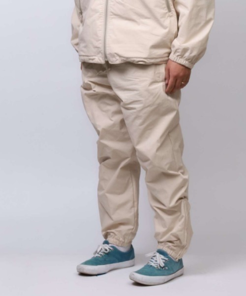 Stars Stripes（スターズストライプス）の「【Stars Stripes/スターズ ストライプス】Water Repellent Lined Track Pants ナイロン トラックパンツ イージーパンツ シルエット調整可能　撥水加工　セットアップ対応可能（その他パンツ・メンズ・クリーム/ブラック/ネイビー・MEDIUM/XX-LARGE/X-LARGE/LARGE/SMALL）」の9枚目の写真