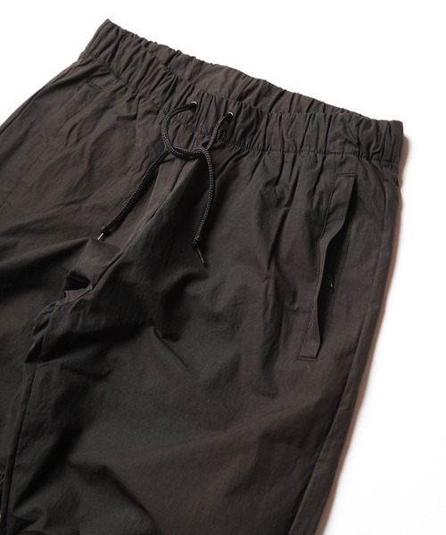 Stars Stripes（スターズストライプス）の「【Stars Stripes/スターズ ストライプス】Water Repellent Lined Track Pants ナイロン トラックパンツ イージーパンツ シルエット調整可能　撥水加工　セットアップ対応可能（その他パンツ・メンズ・クリーム/ブラック/ネイビー・MEDIUM/XX-LARGE/X-LARGE/LARGE/SMALL）」の12枚目の写真