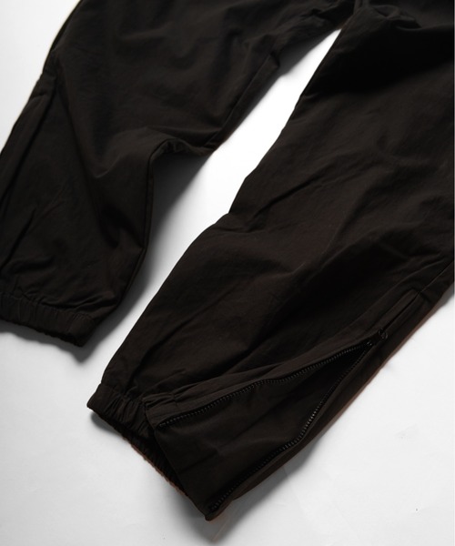 Stars Stripes（スターズストライプス）の「【Stars Stripes/スターズ ストライプス】Water Repellent Lined Track Pants ナイロン トラックパンツ イージーパンツ シルエット調整可能　撥水加工　セットアップ対応可能（その他パンツ・メンズ・クリーム/ブラック/ネイビー・MEDIUM/XX-LARGE/X-LARGE/LARGE/SMALL）」の14枚目の写真