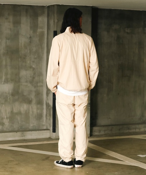 Stars Stripes（スターズストライプス）の「【Stars Stripes/スターズ ストライプス】Water Repellent Lined Track Pants ナイロン トラックパンツ イージーパンツ シルエット調整可能　撥水加工　セットアップ対応可能（その他パンツ・メンズ・クリーム/ブラック/ネイビー・MEDIUM/XX-LARGE/X-LARGE/LARGE/SMALL）」の20枚目の写真