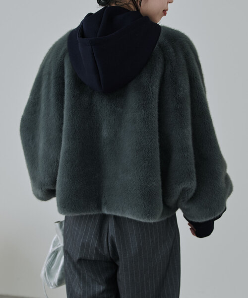 omekashi ファーコート　美品⭐︎ Omekashi（オメカシ）の「ダブルジップファーケープコート