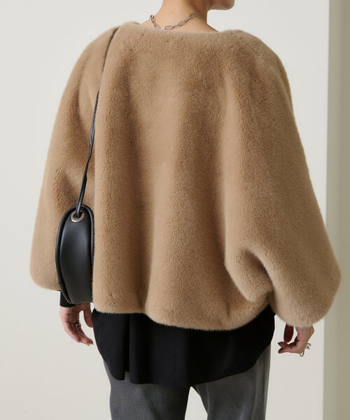 Omekashi（オメカシ）の「ダブルジップファーケープコート（その他