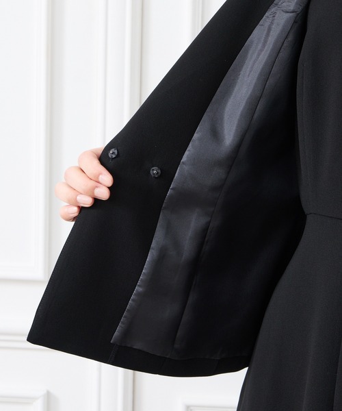 AIMER（エメ）の「【喪服・礼服】ダブルブレストテーラードジャケット（テーラードジャケット・レディース・ブラック・SMALL/MEDIUM/LARGE/X-LARGE）」の4枚目の写真