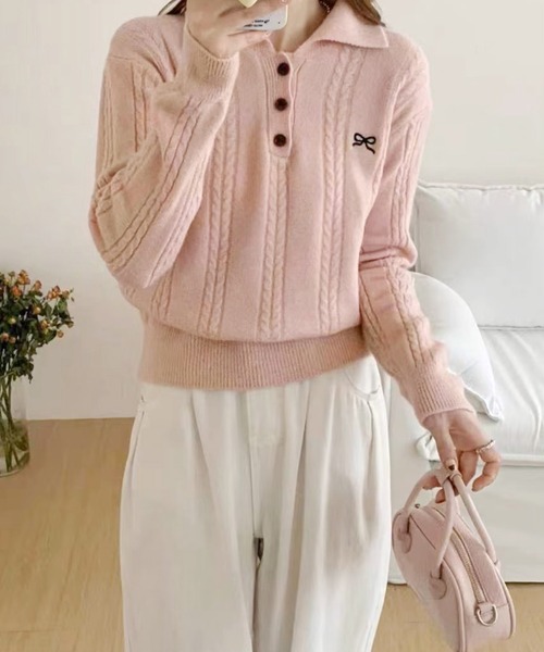 frunco(フランコ)の「リボン刺繍入りニットポロ(ポロシャツ・レディース・ピンク/ブラウン/ホワイト/ブラック/グレー・FREE)」の1枚目の写真