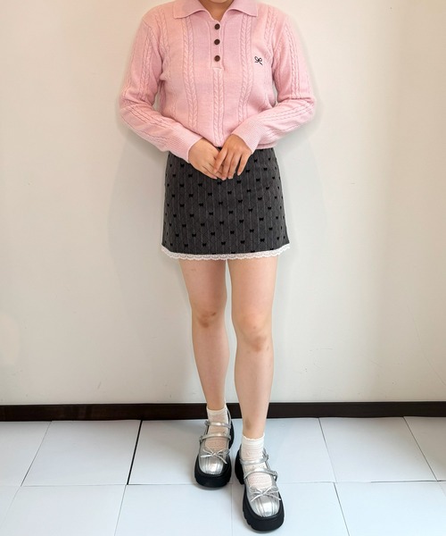 frunco(フランコ)の「リボン刺繍入りニットポロ(ポロシャツ・レディース・ピンク/ブラウン/ホワイト/ブラック/グレー・FREE)」の12枚目の写真