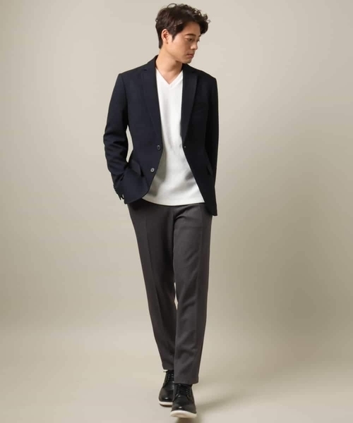 a.v.v（アーヴェヴェ）の「【ジャケイン可/細見え】モール幾何柄Ｖネックプルオーバー（Tシャツ/カットソー・メンズ・ブラック/ホワイト/ライトグレー・44/46/48/50/52）」の6枚目の写真