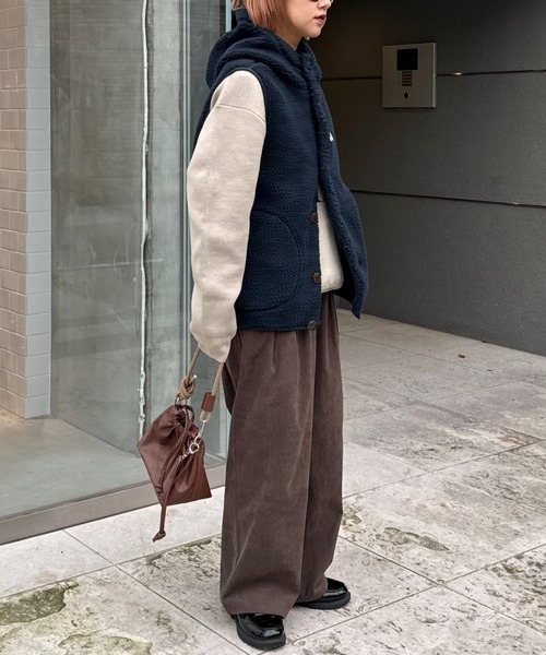 GEVACO(ゲバコ)の「【GEVACO】ボアベスト(ベスト・メンズ・ネイビー/ベージュ系その他/ミント・LARGE/SMALL/MEDIUM)」の8枚目の写真