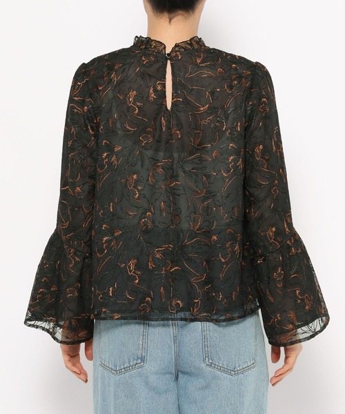 mysty woman（ミスティウーマン）の「袖フレアチュール刺繍ブラウス　251623（シャツ/ブラウス・レディース・アイボリー/ブラック/ピンクベージュ・FREE）」の11枚目の写真