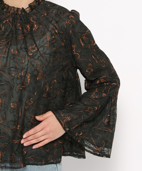 mysty woman（ミスティウーマン）の「袖フレアチュール刺繍ブラウス　251623（シャツ/ブラウス・レディース・アイボリー/ブラック/ピンクベージュ・FREE）」の14枚目の写真