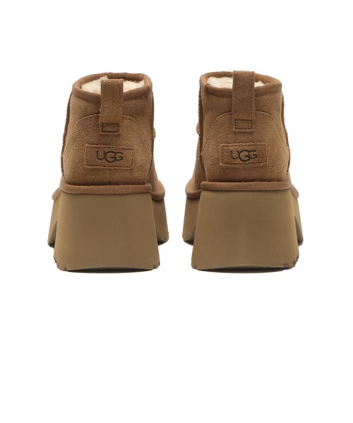 UGG(アグ)の「W CLASSIC ULTRA MINI NEW HEIGHTS 1158311-CHE(ブーツ・レディース・ブラウン・6/8/9/5/7)」の5枚目の写真