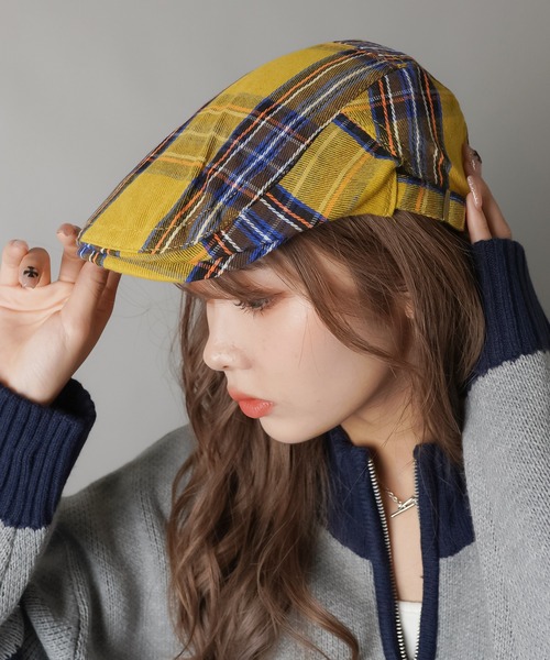 SPINNS（スピンズ）の「チェック柄ハンチング（ハンチング/ベレー帽・レディース・レッド/イエロー・ONESIZE）」の7枚目の写真