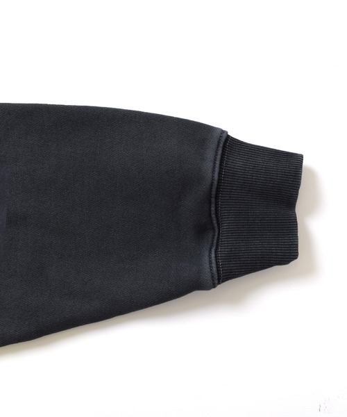 GLAZOS（グラソス）の「【大人向けサイズあり】【PEANUTS】スヌーピー＆ウッドストック ラグラントレーナー（スウェット・キッズ・チャコールグレー/ネイビー/ブラウン・LL/L/M/S）」の7枚目の写真