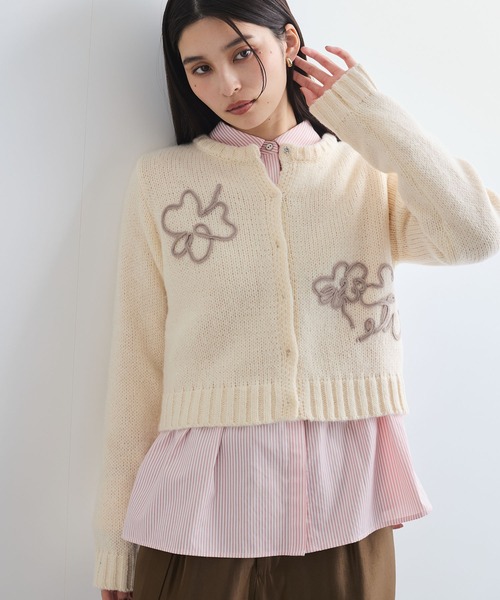 VIS(ビス)の「【WEB限定】刺繍フラワーカーディガン(カーディガン/ボレロ・レディース・グレー/キナリ/ブラック・FREE)」の14枚目の写真