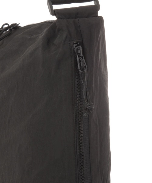 GLOBAL WORK（グローバルワーク）の「撥水ライトショルダーS/252339（ショルダーバッグ・メンズ・カーキ/アイボリー/ベージュ/グレー/ブラック/ブルー/イエロー/ピンク・FREE）」の21枚目の写真