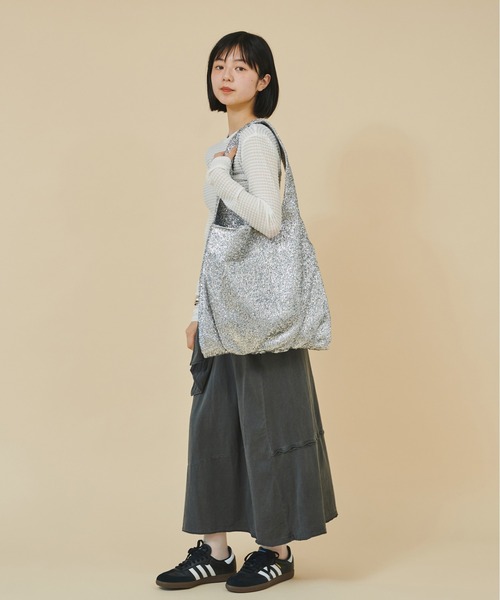 CONTROL FREAK / CTFK(コントロールフリーク)の「CONTROL FREAK (コントロールフリーク)GlitterトートⅡ(トートバッグ・レディース・シルバー/ゴールド/ブラック・FREE)」の16枚目の写真