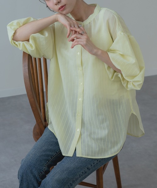 SABUROKU(サブロク)の「【SABUROKU】 着るだけで 華やぐ 半袖 バルーン袖 ボリュームスリーブ ブラウス / ハーフスリーブ(シャツ/ブラウス・レディース・ブラック/オフホワイト/イエロー/ブルー・M)」の4枚目の写真