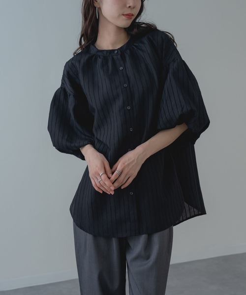 SABUROKU(サブロク)の「【SABUROKU】 着るだけで 華やぐ 半袖 バルーン袖 ボリュームスリーブ ブラウス / ハーフスリーブ(シャツ/ブラウス・レディース・ブラック/オフホワイト/イエロー/ブルー・M)」の5枚目の写真