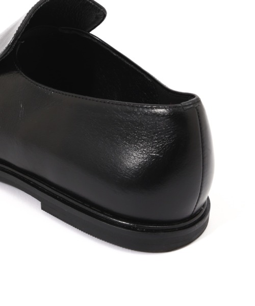 ETRE TOKYO（エトレトウキョウ）の「オイルドレザーフラットローファー（ローファー・レディース・ブラック/ブラウン・36/37/38）」の16枚目の写真