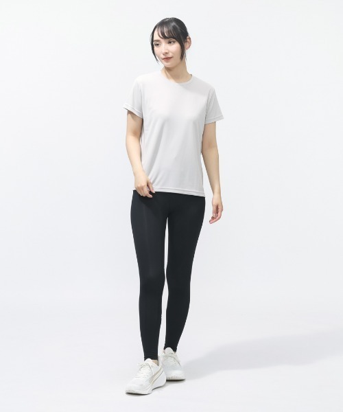 TIGORA(ティゴラ)の「ティゴラ TIGORA iCOOL 遮熱UV Tシャツ(Tシャツ/カットソー・レディース・ライトグリーン/ホワイト/グレー×ピンク/ネイビー/ライラック/ブラック/グレー・S/M/L/XL)」の17枚目の写真