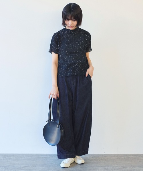 bulle de savon(ビュルデサボン)の「△syuwa syuwa dot ハイネック半袖プルオーバー(Tシャツ/カットソー・レディース・ブラック/ホワイト・FREE)」の3枚目の写真