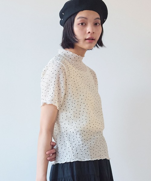 bulle de savon(ビュルデサボン)の「△syuwa syuwa dot ハイネック半袖プルオーバー(Tシャツ/カットソー・レディース・ブラック/ホワイト・FREE)」の4枚目の写真