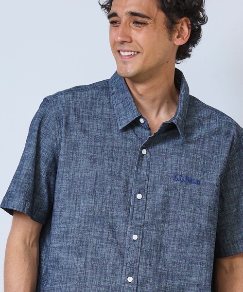 L.L.Bean(エルエルビーン)の「コンフォート・ストレッチ・シャンブレー・シャツ、半袖 ジャパン・フィット(シャツ/ブラウス・メンズ・ホワイト/ダークインディゴブルー/インディゴブルー・X-LARGE/LARGE/MEDIUM)」の8枚目の写真