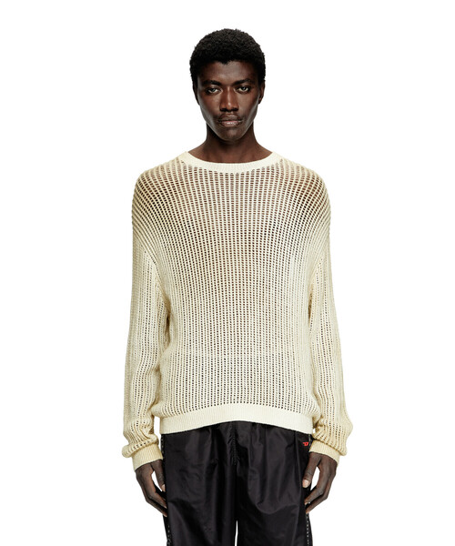 DIESEL（ディーゼル）の「メンズ プルオーバーニット K-SKUAT（ニット/セーター・メンズ・ベージュ・MEDIUM/LARGE/XX-LARGE/X-SMALL/SMALL/X-LARGE）」の2枚目の写真