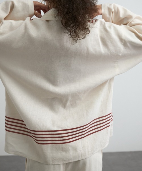 CREDONA（クレドナ）の「LANE SHIRTS/レーンシャツ（シャツ/ブラウス・レディース・オフホワイト・FREE）」の5枚目の写真