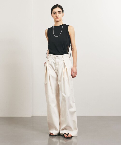 TO UNITED ARROWS(トゥーユナイテッドアローズ)の「<TO UNITED ARROWS>UPDRIFT サイドホール タンクトップ(タンクトップ・レディース・オフホワイト/ピンク/ブラック・FREE)」の2枚目の写真