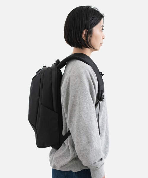 Aer（エアー）の「Aer エアー DAY PACK 3 X-PAC バックパック B4 16インチPC対応（バックパック/リュック・メンズ・ブラック・FREE）」の14枚目の写真