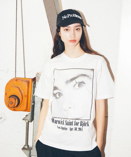 Warwick Saint for bonjour records】Bjork photo S/S Tee
