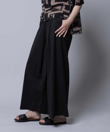 アシメタックハイウエストワイドパンツ