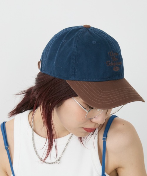 Auntie Rosa Holiday（アンティローザホリデー）の「バイカラーロゴ刺繍キャップ（キャップ・レディース・ネイビー/ブラウン/アイボリー・FREE）」の6枚目の写真