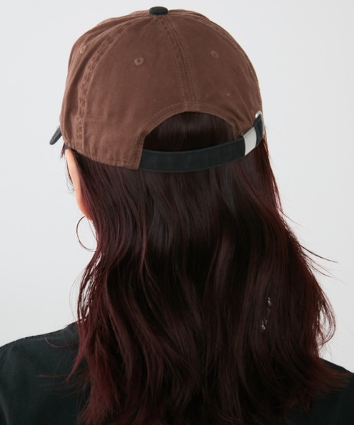 Auntie Rosa Holiday（アンティローザホリデー）の「バイカラーロゴ刺繍キャップ（キャップ・レディース・ネイビー/ブラウン/アイボリー・FREE）」の11枚目の写真