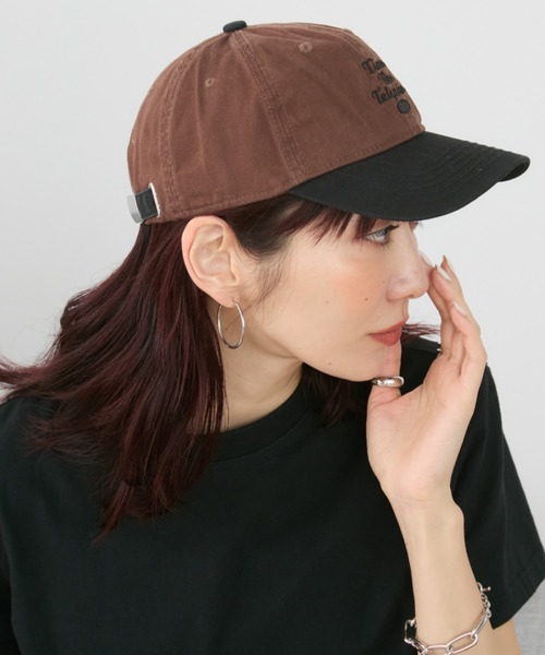 Auntie Rosa Holiday（アンティローザホリデー）の「バイカラーロゴ刺繍キャップ（キャップ・レディース・ネイビー/ブラウン/アイボリー・FREE）」の9枚目の写真